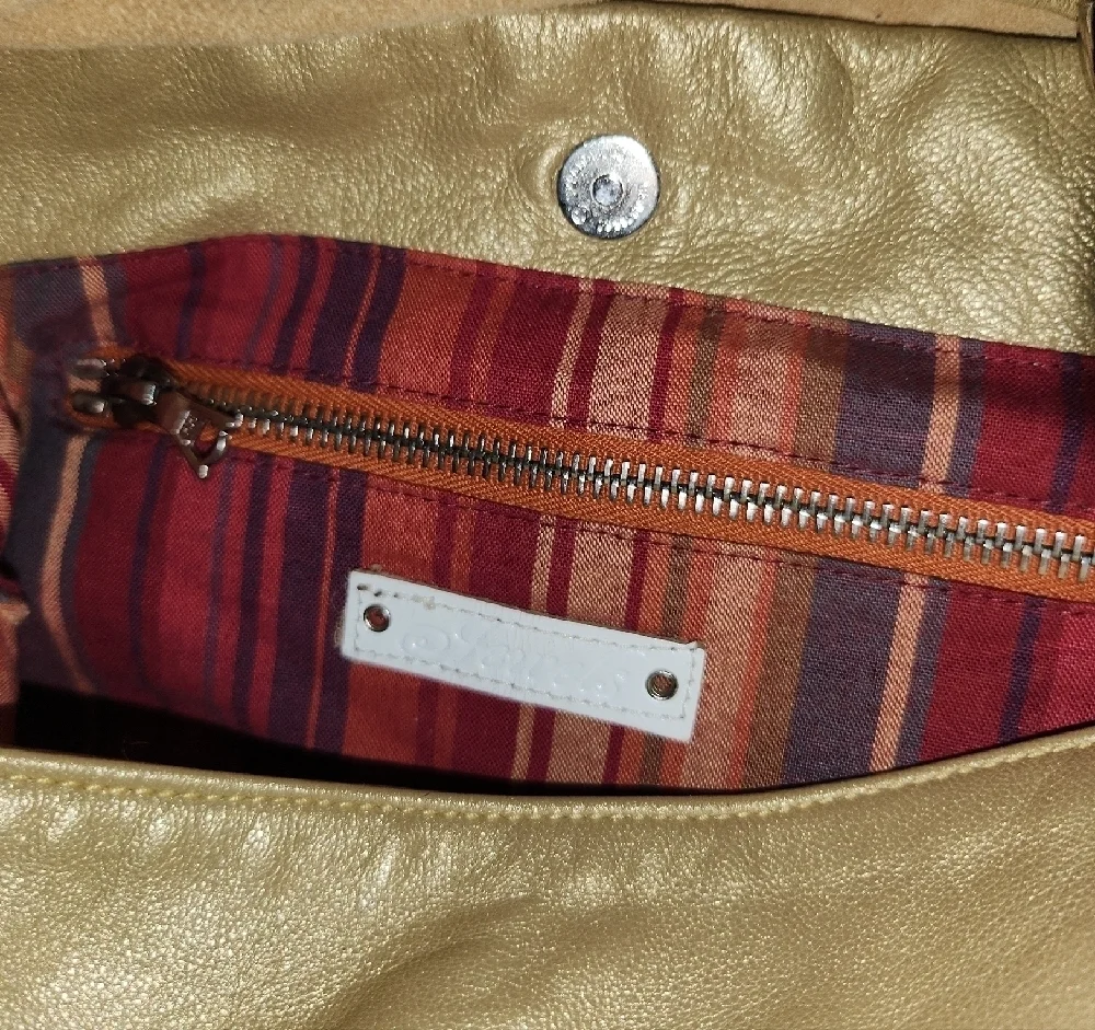 Chic Beige Leather Shoulder Bag